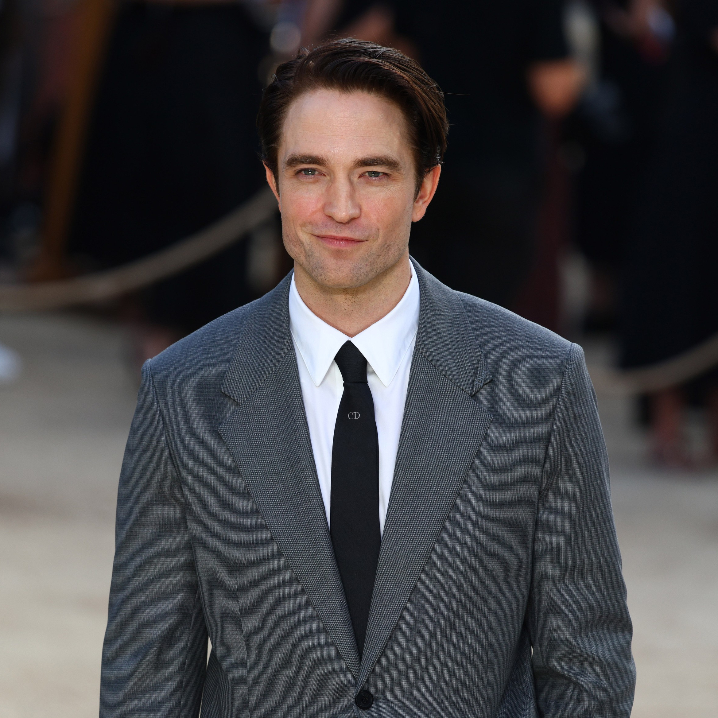Robert Pattinson u najneobičnijoj ulozi do sada Pogledajte prvi trejler za PRIMETIME