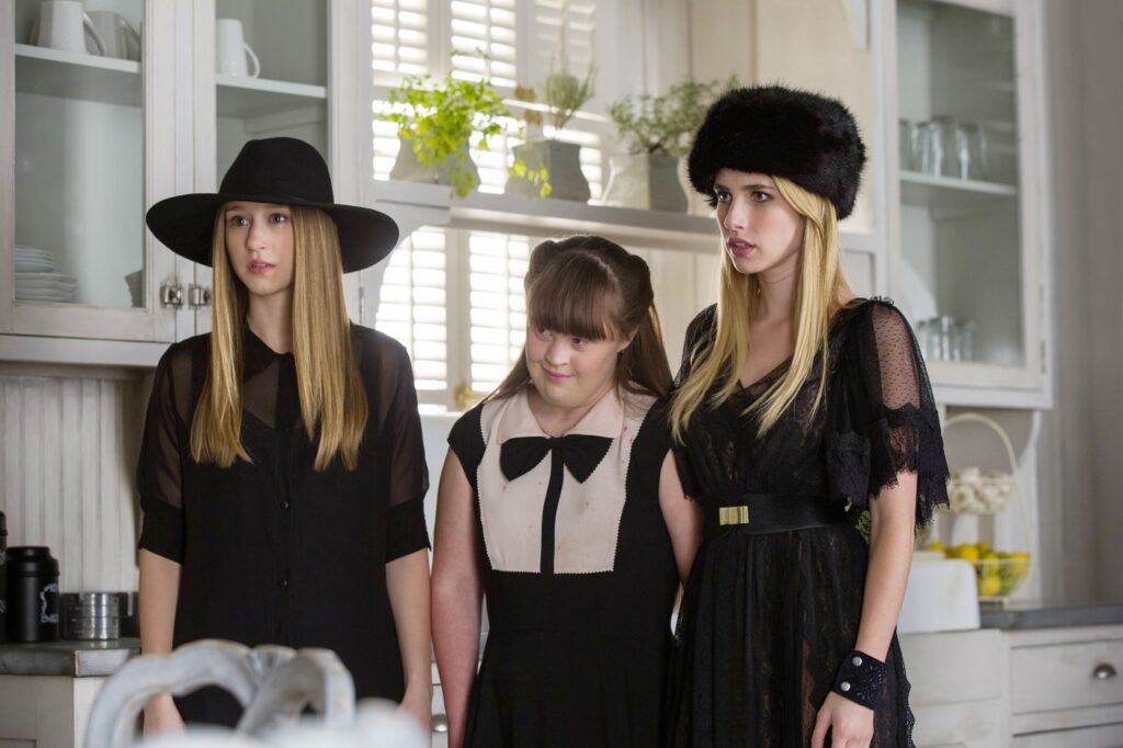 Ko glumi u 13. sezoni American Horror Story emma roberts