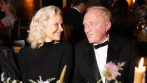 Pamela Anderson ima frizuru koja će obeležiti jesen 2026. Jared Siskin / Getty images / Profimedia