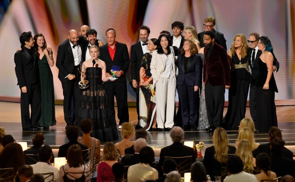 Primetime Emmy Awards 2026: Veče velikih iznenađenja
Widow’s Bay postao najveći pobednik večeri